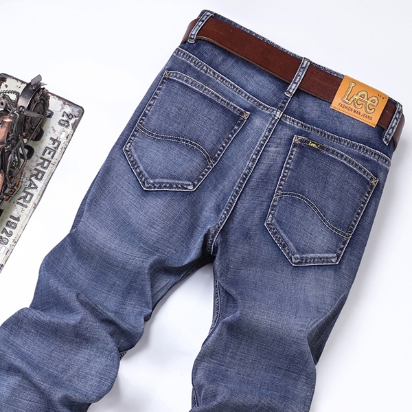 ブランドジーンズ全体デザイン